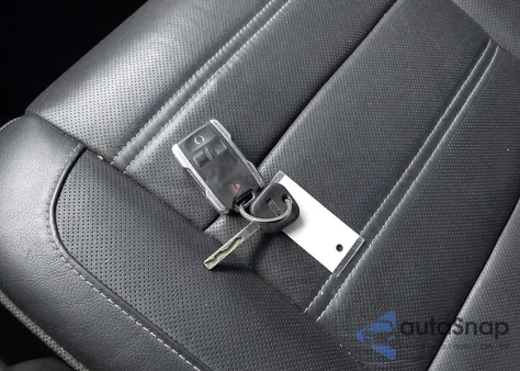 2018 GMC Sierra 1500 Denali из США, поврежденный, VIN 3GTP1PEC4JG228538